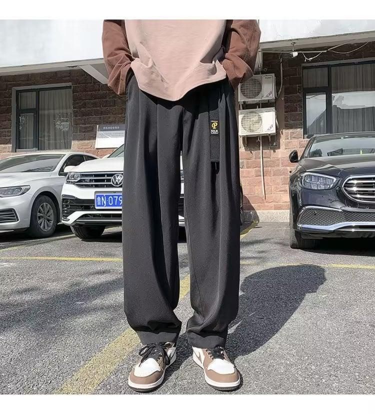 š Menās Loose Straight Wide Leg Casual Track Pant (Black)